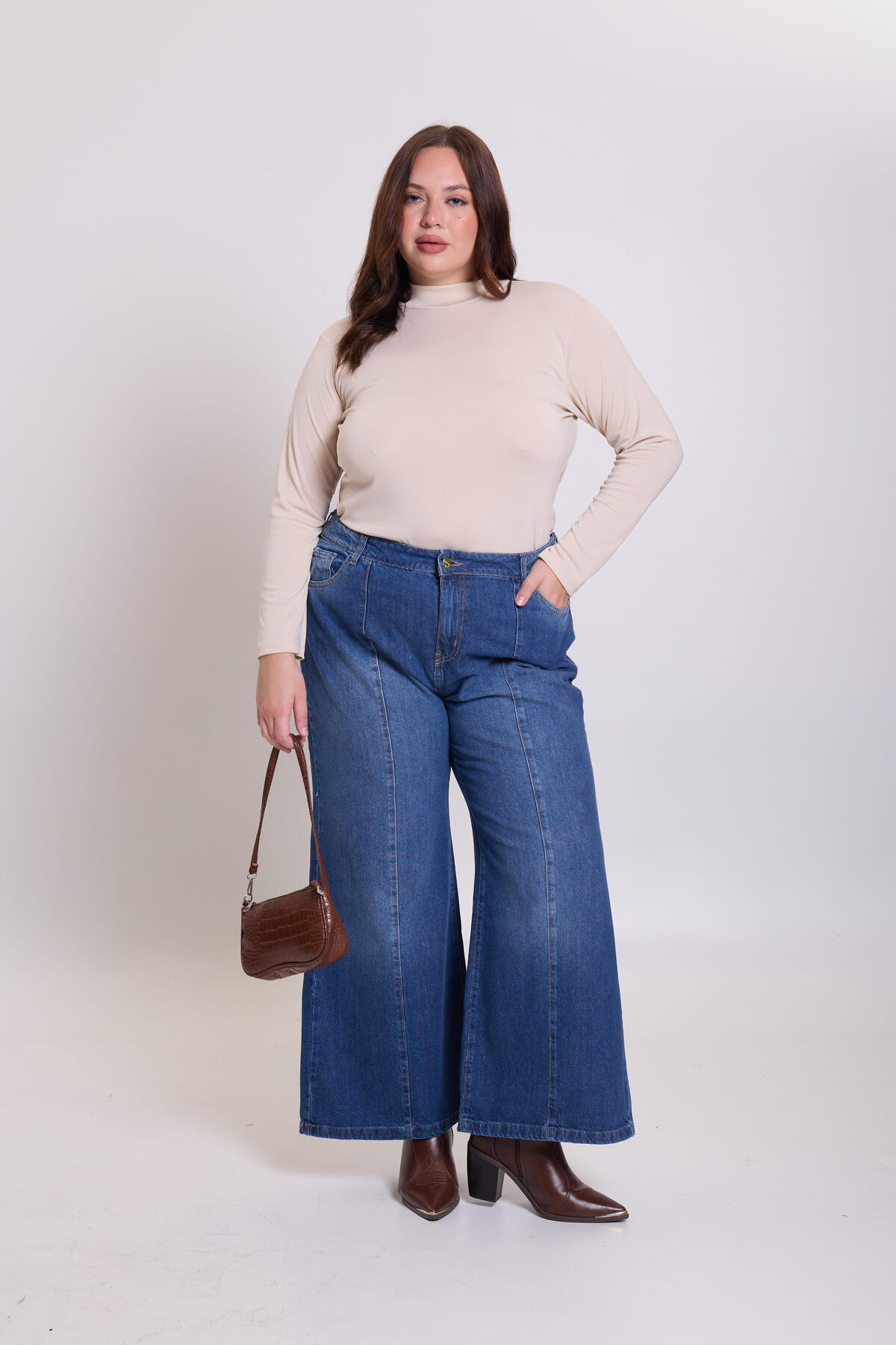 WIDE LEG