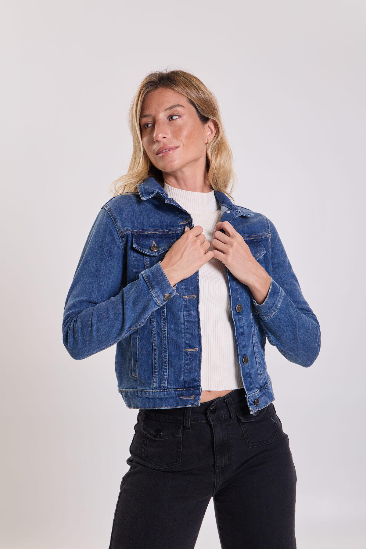 CAMPERA