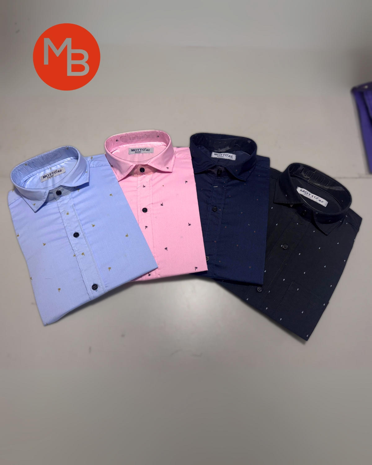 Camisa Entallada Elastizada Pintitas
