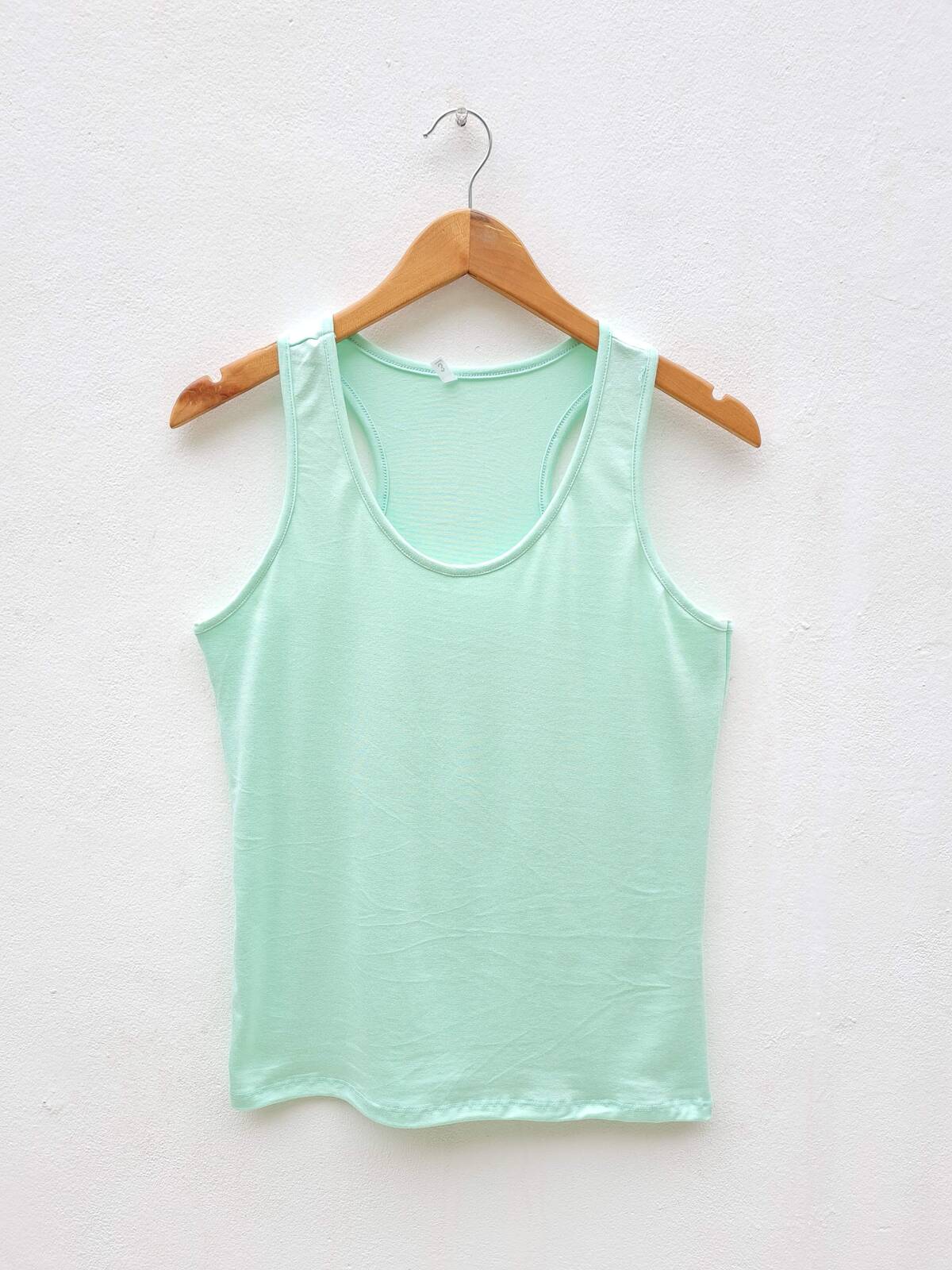 Musculosa deportiva de modal viscosa