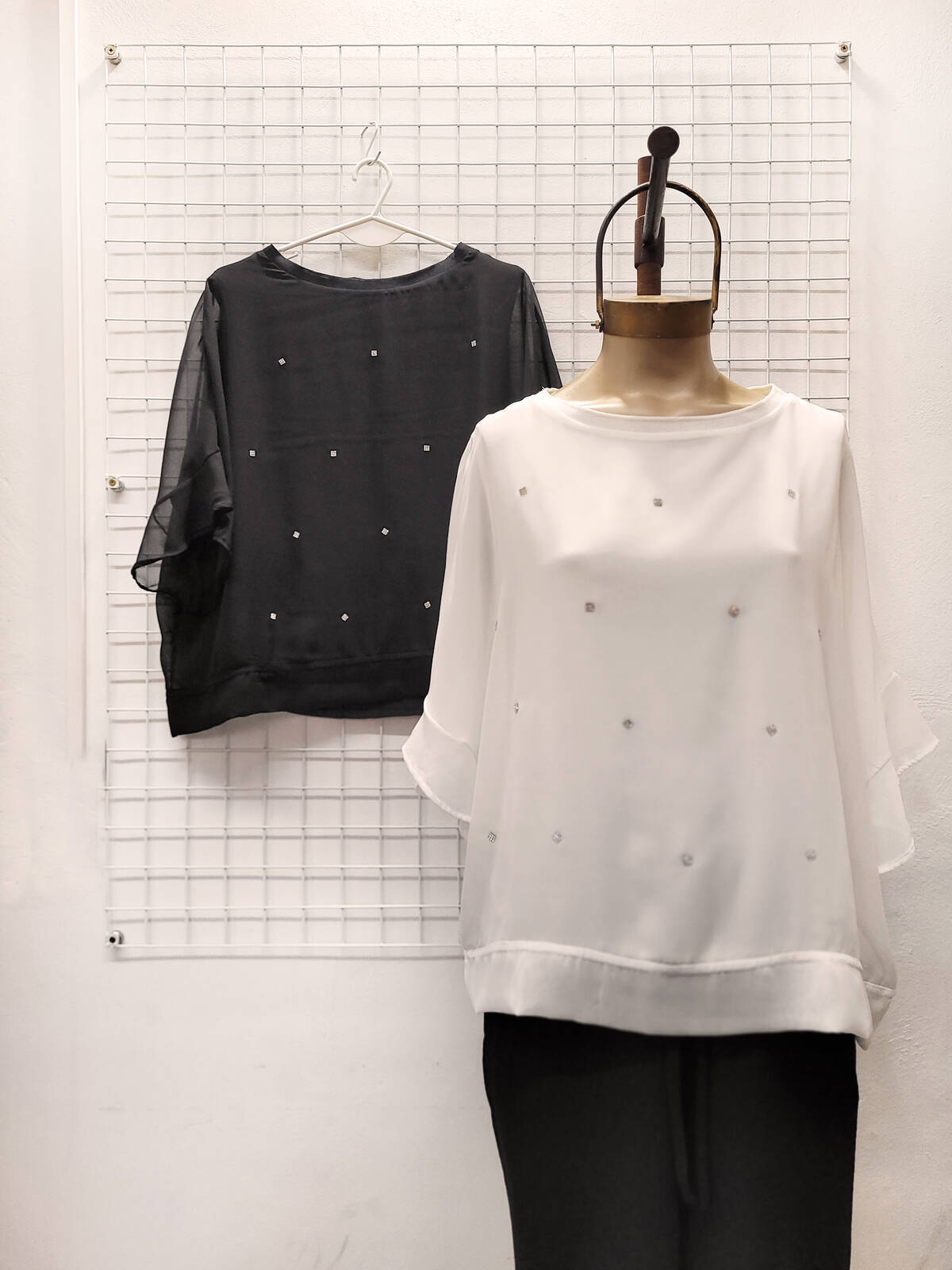 Blusa ELEGANCE con strass