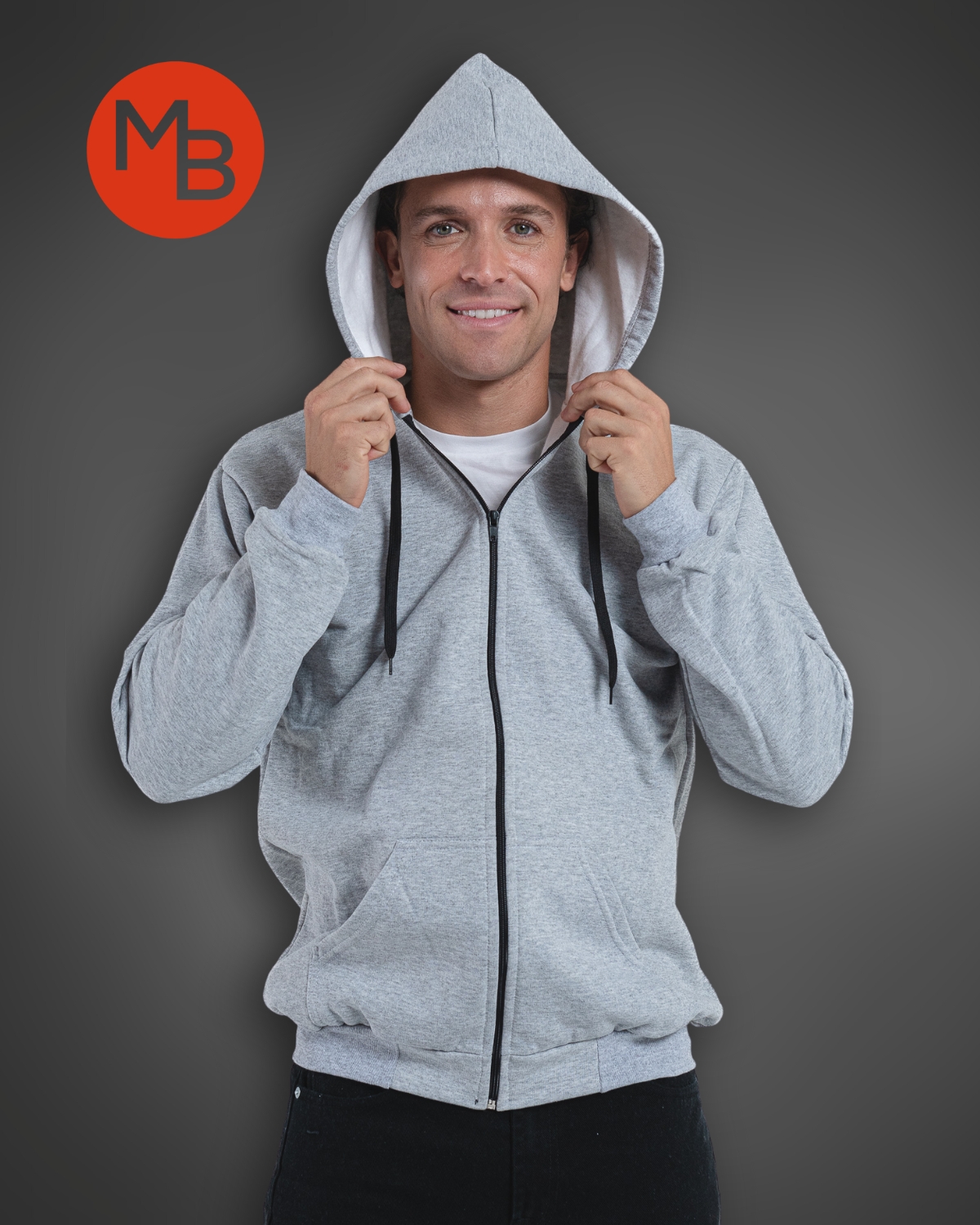 CAMPERA DE FRISA CON CAPUCHA