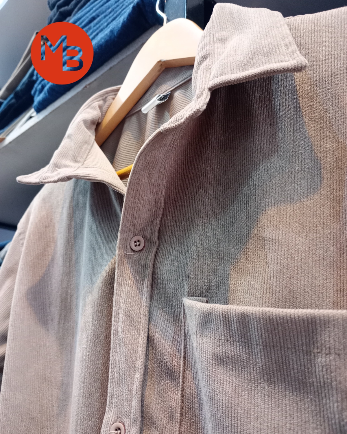 Camisa de Corderoy