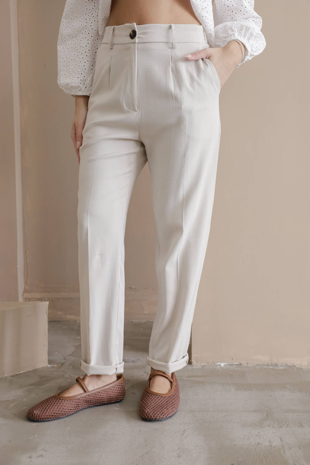 5500 PANT BABUCHA LINO CON RUEDO