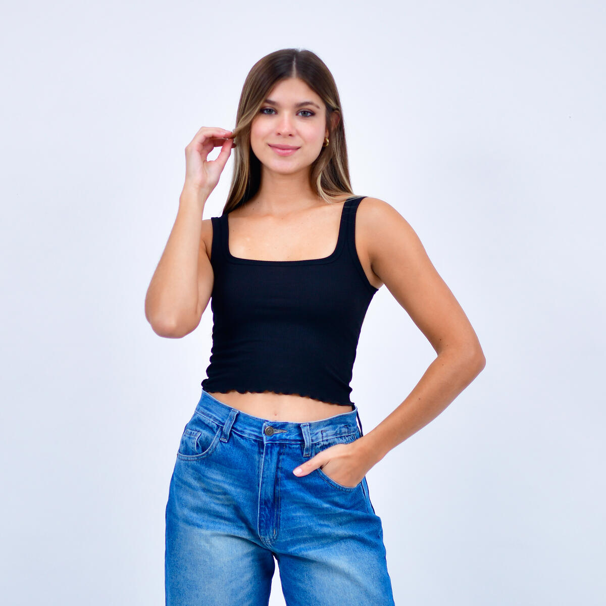 Musculosa cuello cuadrado rulette morley liso 2026