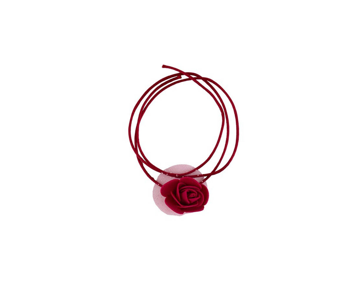 Choker largo con flor