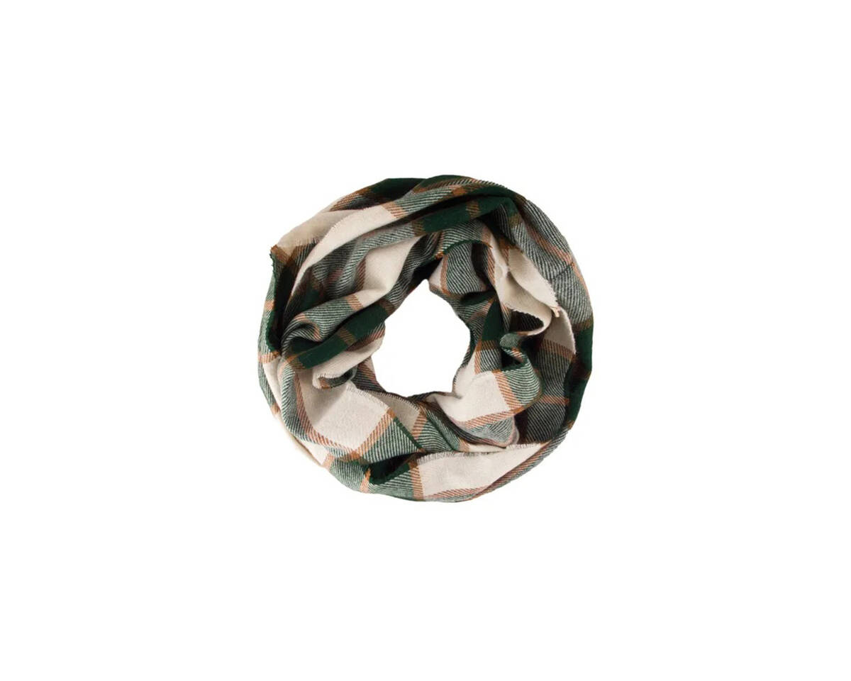 Cuello estampado desflecado