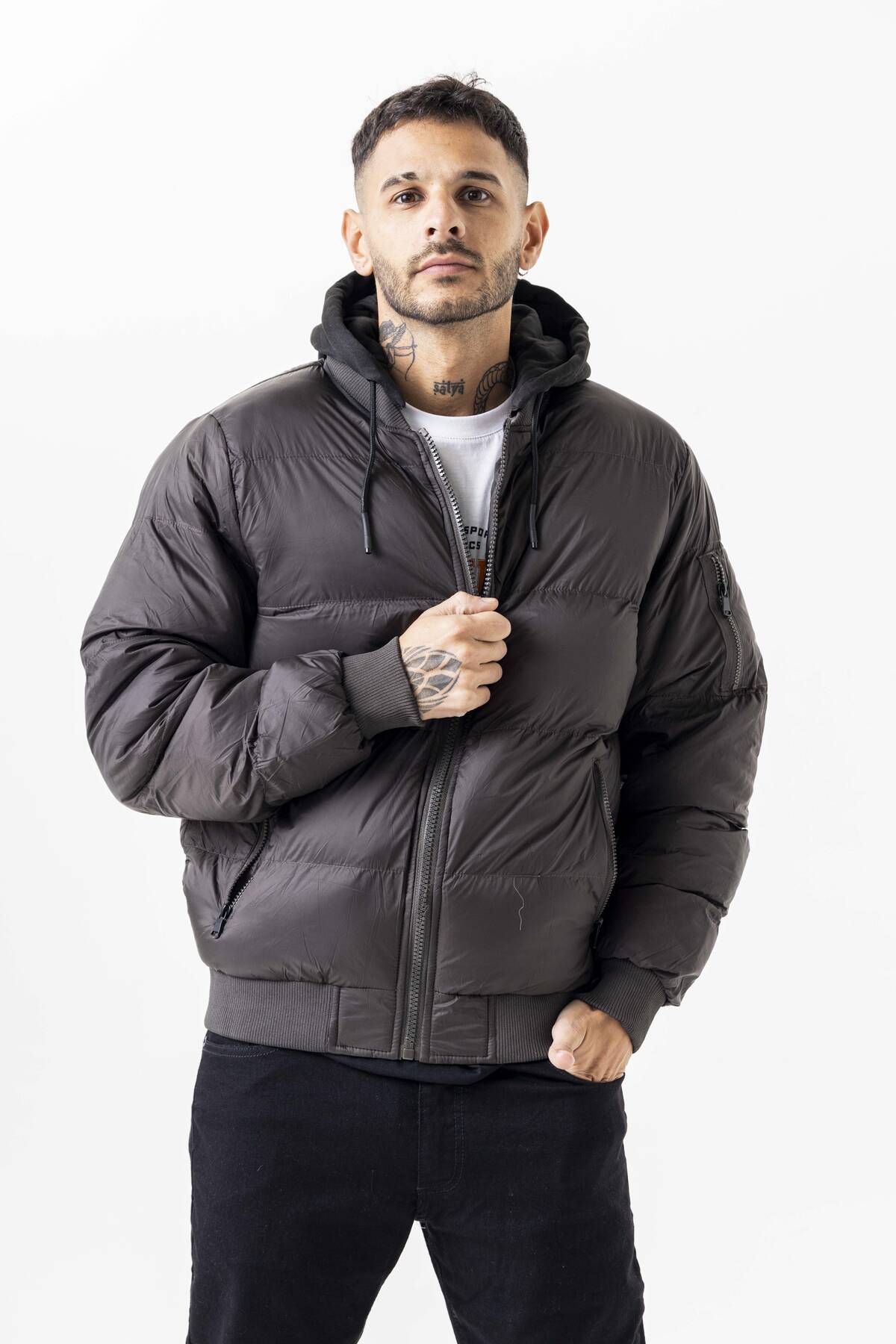 BOMBER BARIN