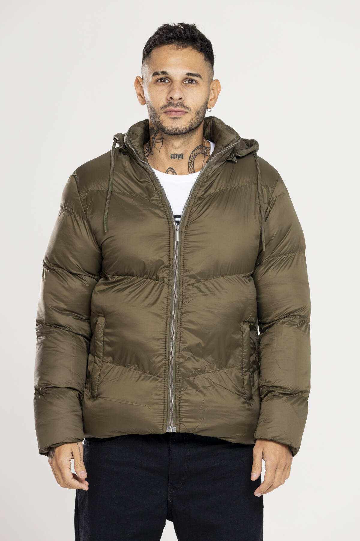 PUFFER MILTON
