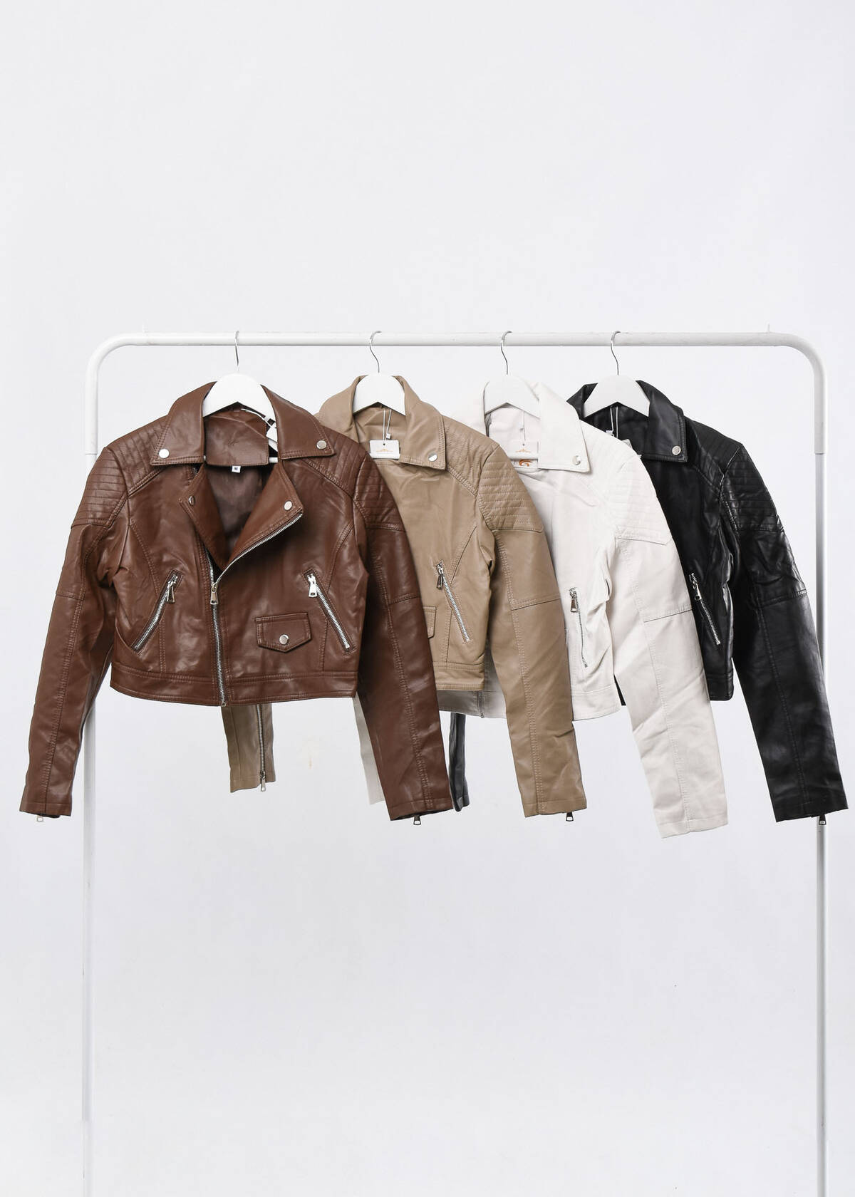 CAMPERA ECOCUERO CLASICA