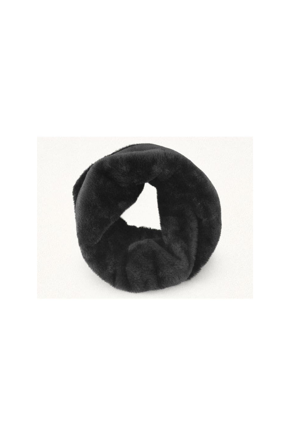 Cuello de piel importado