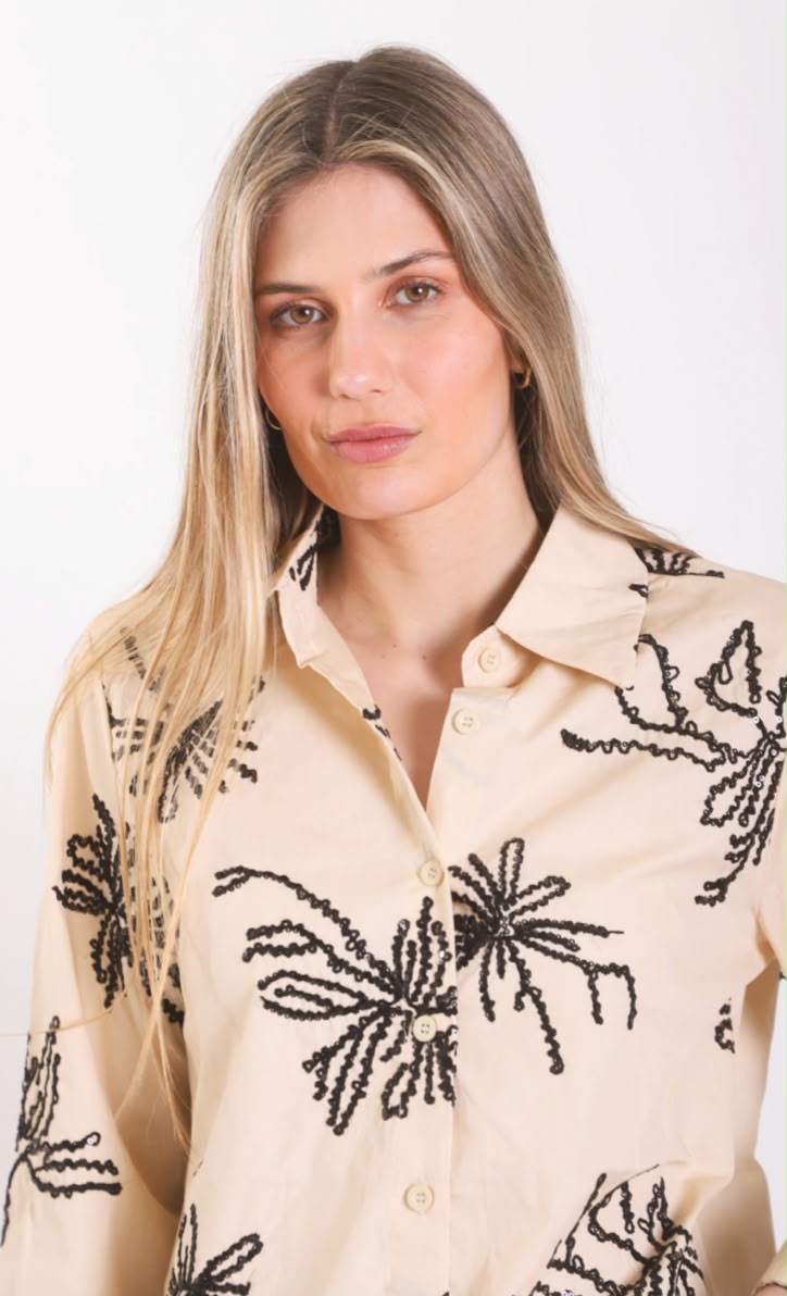 CAMISA BORDADA LENTEJUELAS IMPORTADO