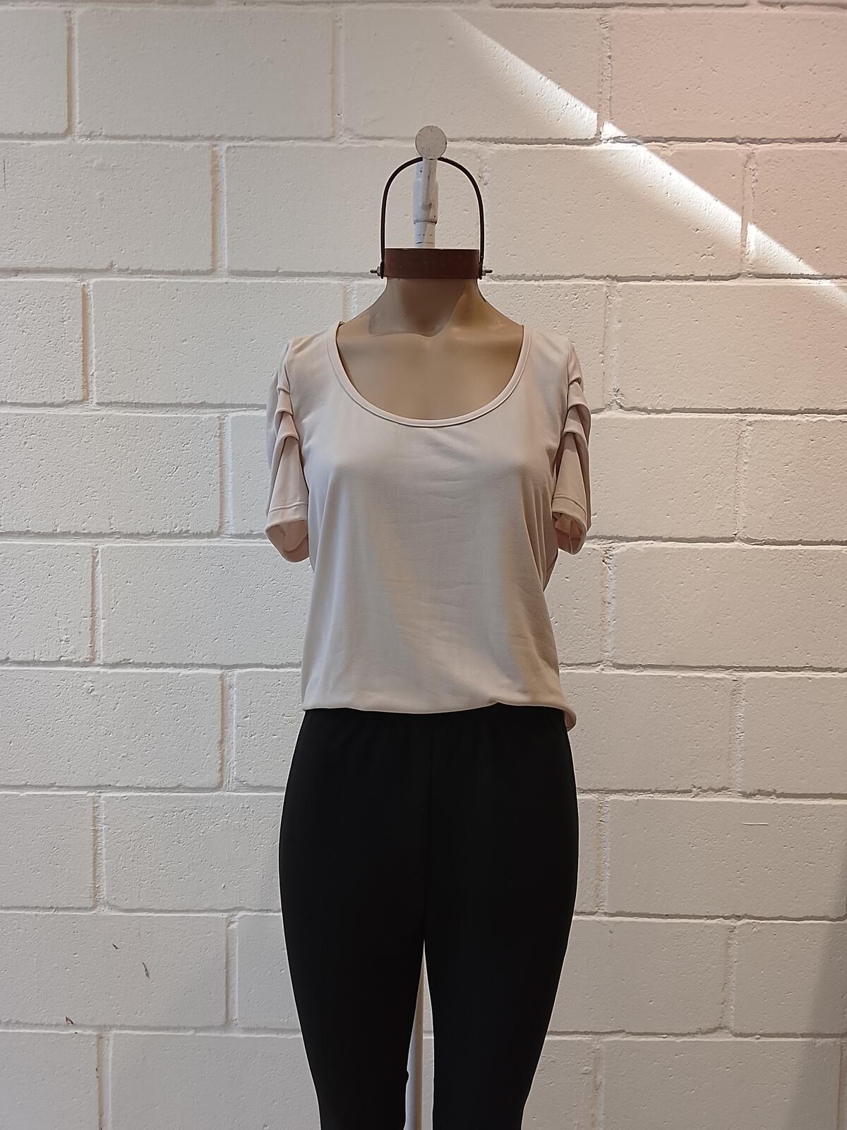 C705 - Remera Aurora