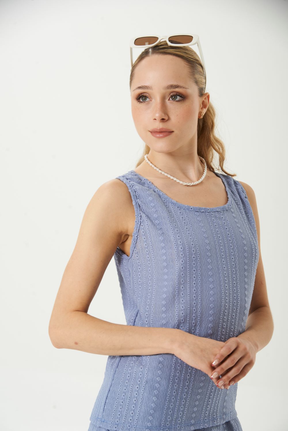 Musculosa de broderie