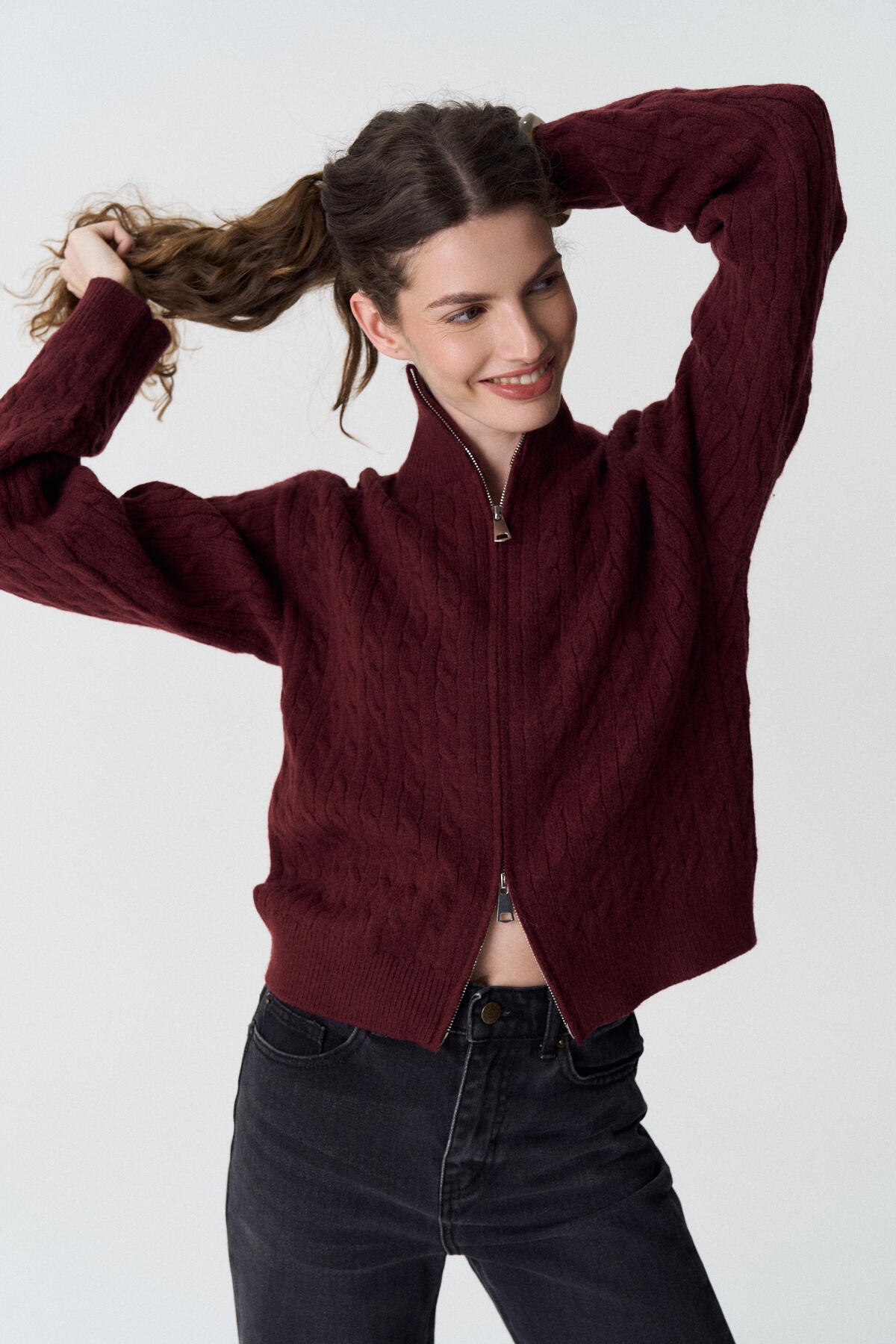 Cardigan Trenzado con Cierre Soft