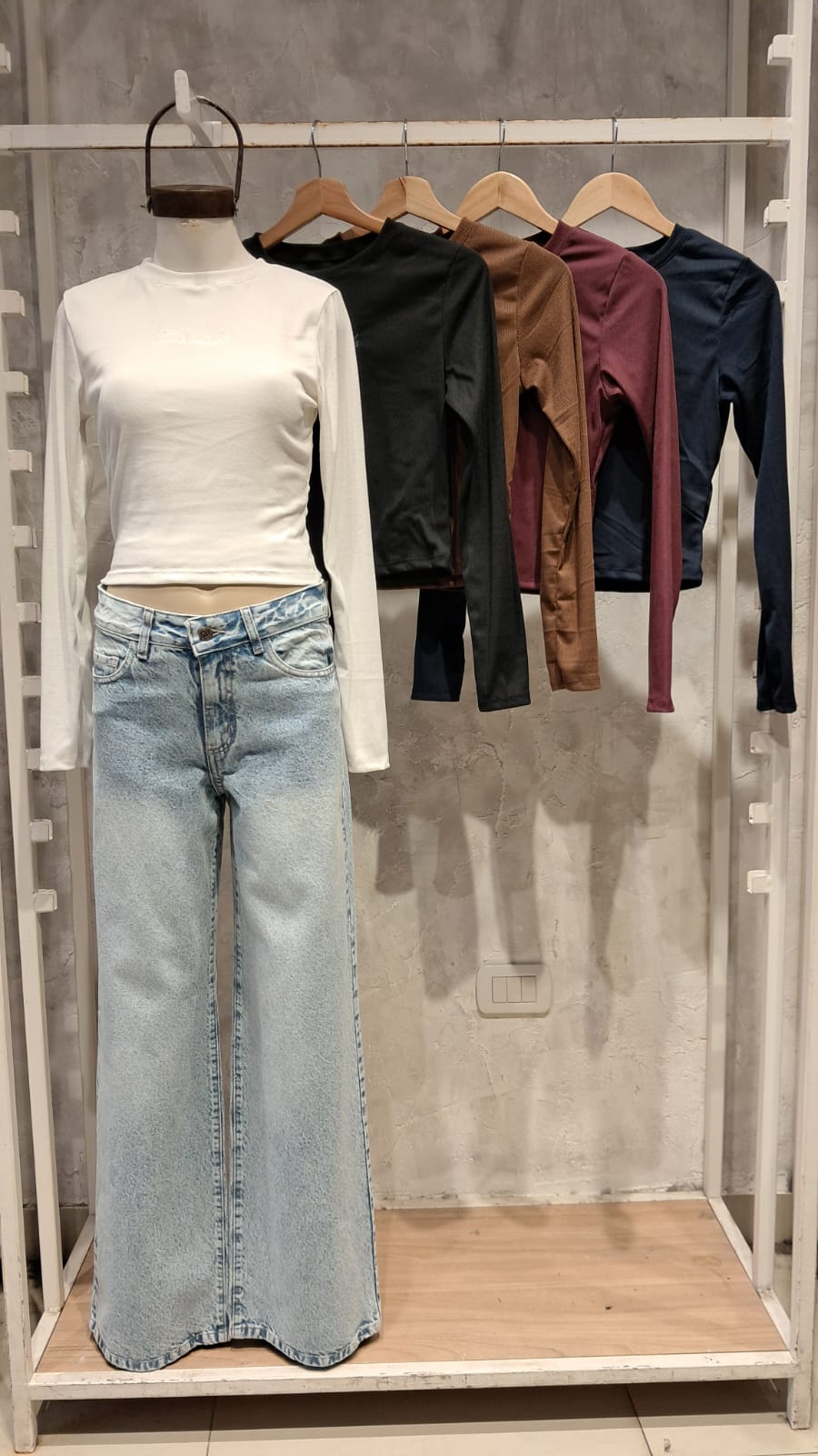 REMERA MORLEY ESSENTIALS