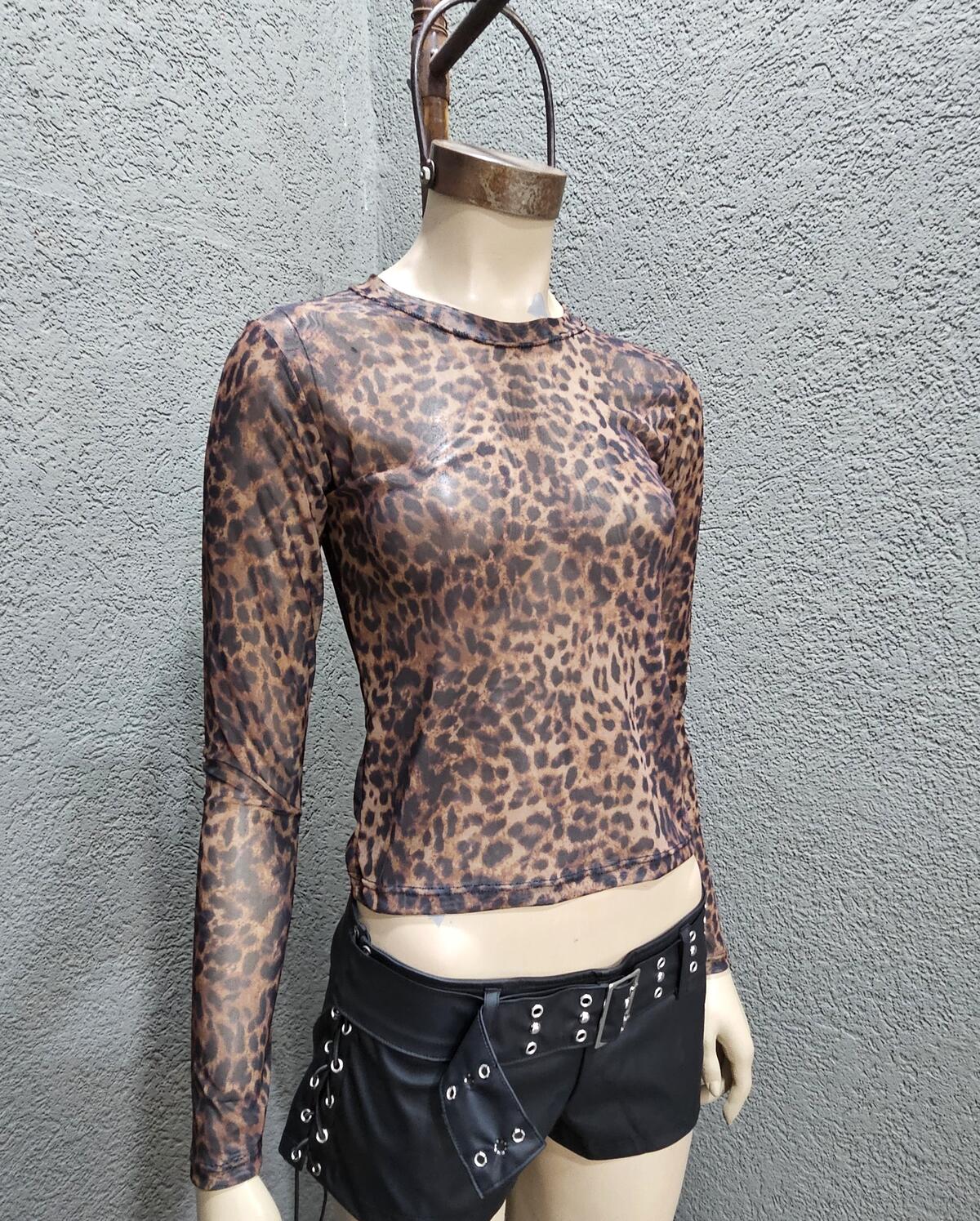 Remera tul animal